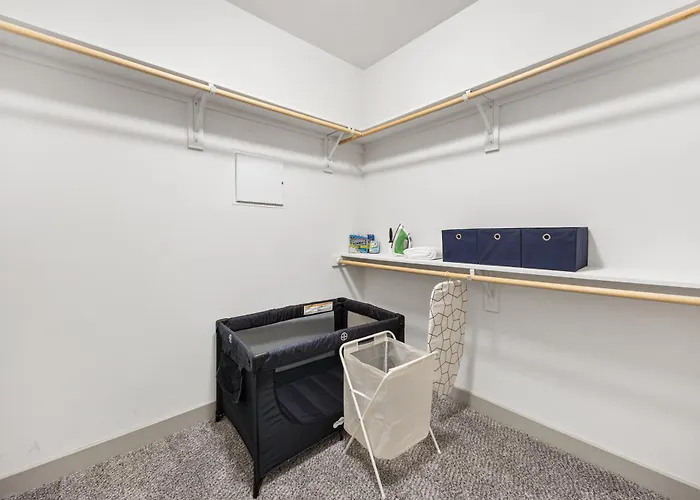 The Stockyard Retreat - Pool, Gym & Free Parking